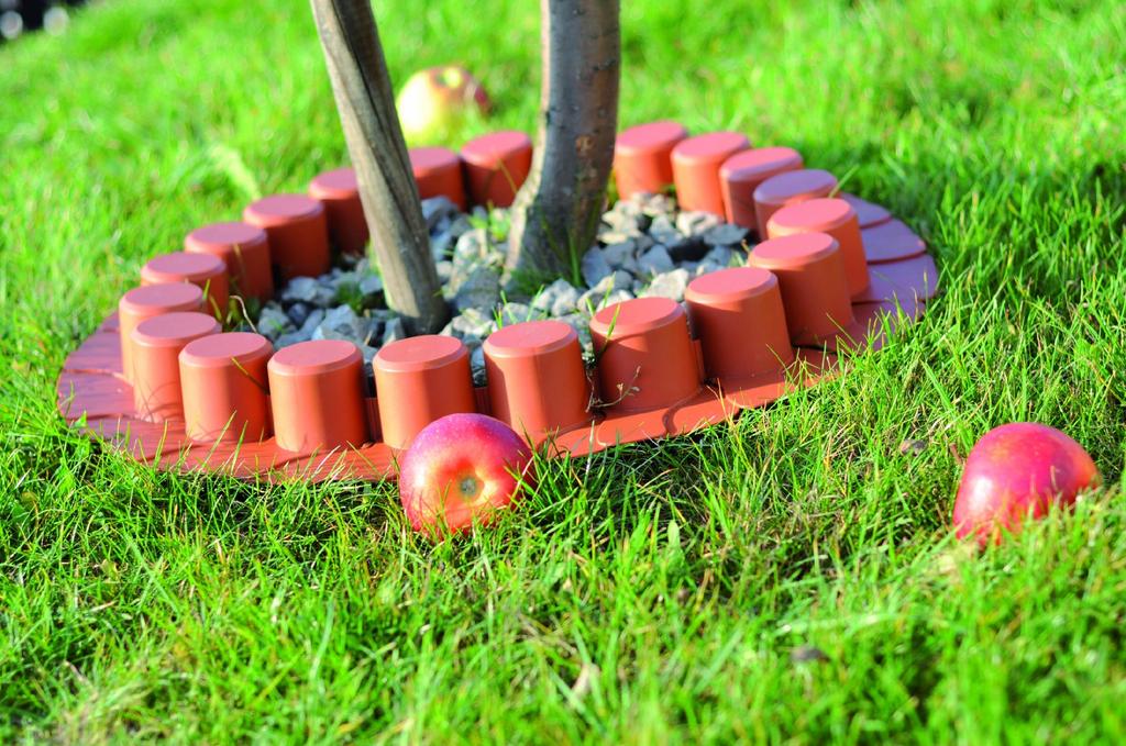 Garden Palisade with IPAL7 Collar | Terracotta