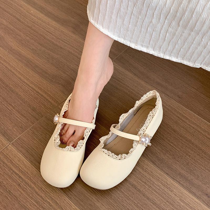 Fashion beige retro flat bottom shallow mouth single shoes women's summer 2025 new with skirt versatile soft sole Mary Jane shoes
