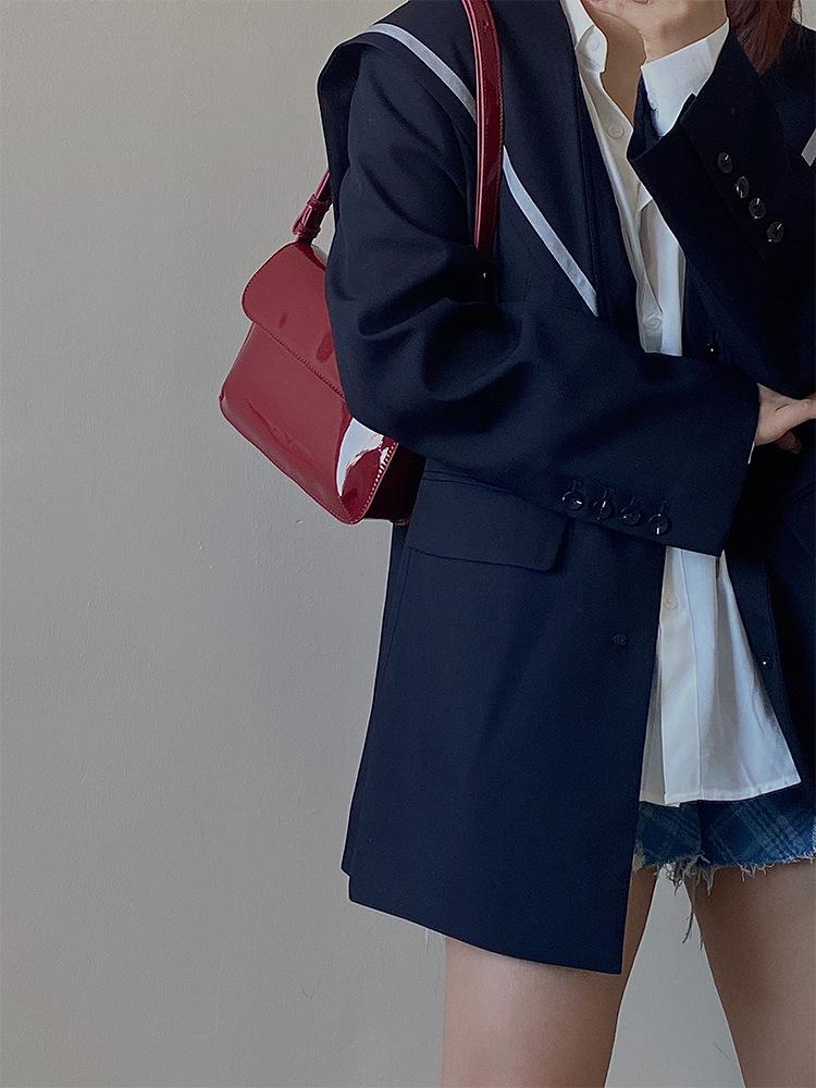 Retro Hong Kong Style Red Patent Leather Underarm Bag - Women's Handheld, Shoulder, & Messenger Small Square Bag for Autumn/Winter