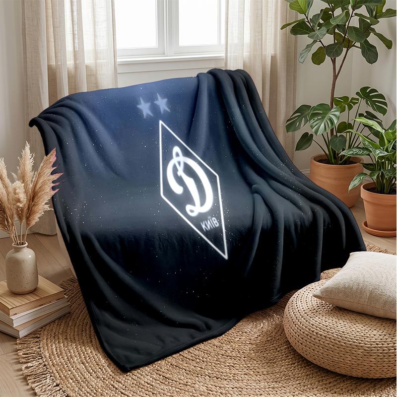 Dynamo Moscow Theme Blanket Soft Flannel Fleece Blanket Warm Lightweight Throw Blanket for Home Sofa Bed
