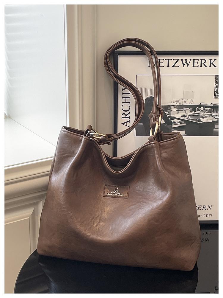 Fashion big bag women's 2025 new casual retro commuter tote bag large capacity versatile shoulder bag tide