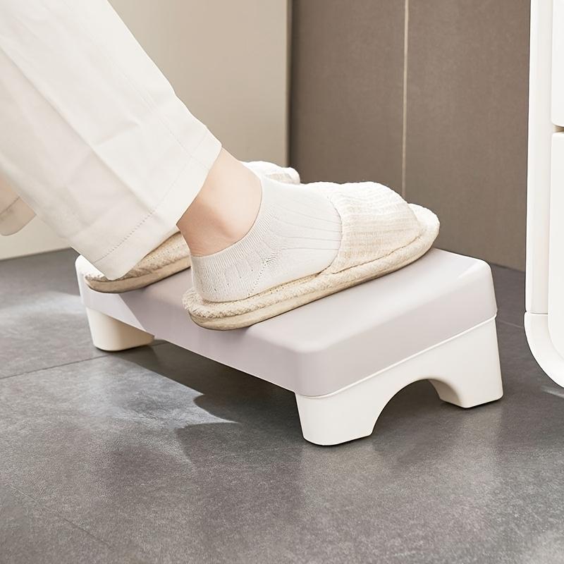 Ergonomische PP Fußstütze für Bürotisch. Passt unter den Schreibtisch, zur Verwendung bei der Arbeit, auf dem Sofa & im Arbeitszimmer. Bequem & Platzsparend.