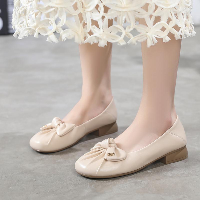 Fashionable Single Shoes for Women with Genuine Leather Bows 24 Summer New Style Light Mouth Round Head One Foot Low Heel Versatile Large