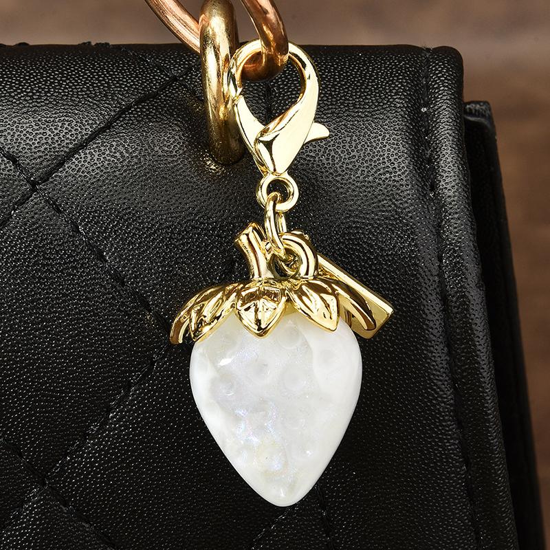 Strawberry Keychain Transparent Keyring Stylish Pendant Keychains Exquisite Backpack Decoration Accessories Gifts