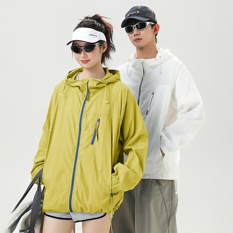 Sunshade ice silk sunscreen clothing upf10 + breathable and light UV protection hooded sunscreen clothing outdoor fishing skin clothing