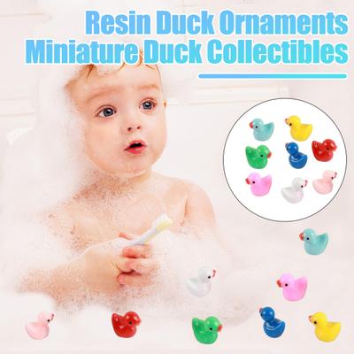 50 Adet Mini Reçine Ördek Oyuncak Renkli Küçük Ördek Süsü Minik Hayvan Figürü Minyatür Heykel Masaüstü Dekorasyonu Doğum Günü Festivali Noel Hediyesi