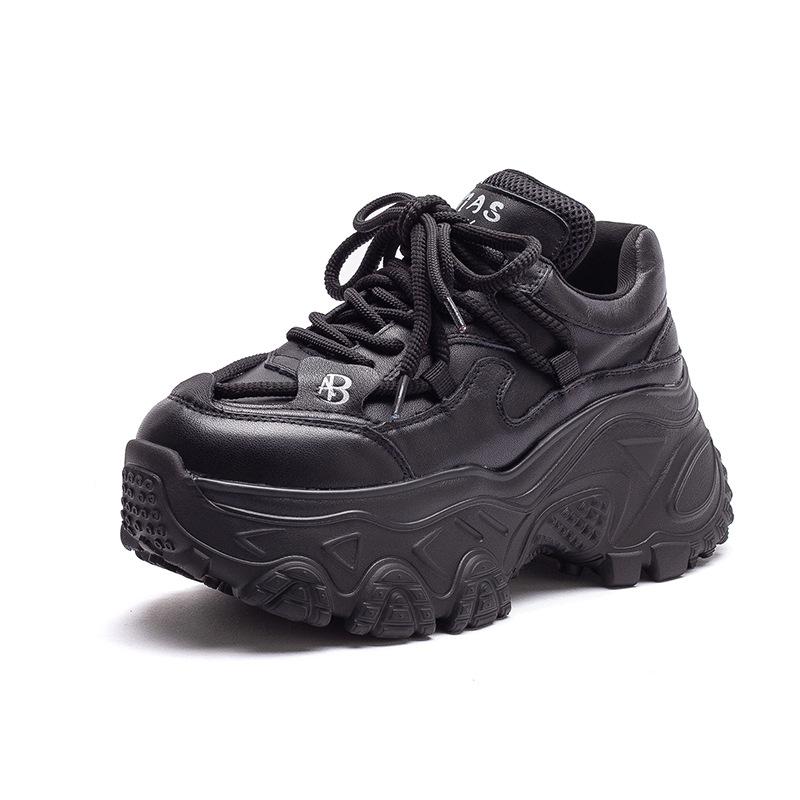 Fashion 2025 Winter New Luxury Height Increasing Sneakers Casual Fashionable Sports  Shoes Comfortable Women's Shoes