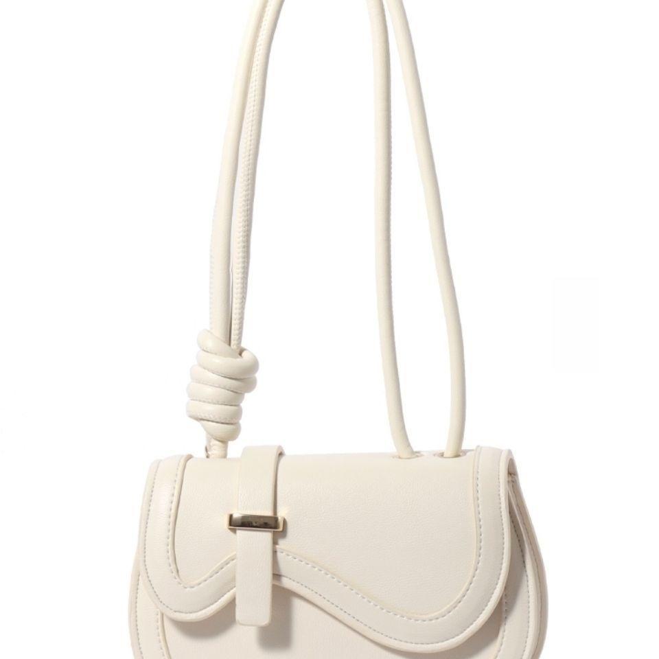 Niche Design Spring and Autumn Style Fresh and Simple Little Cute Solid Color One-shoulder Crossbody Fashion Saddle Bag