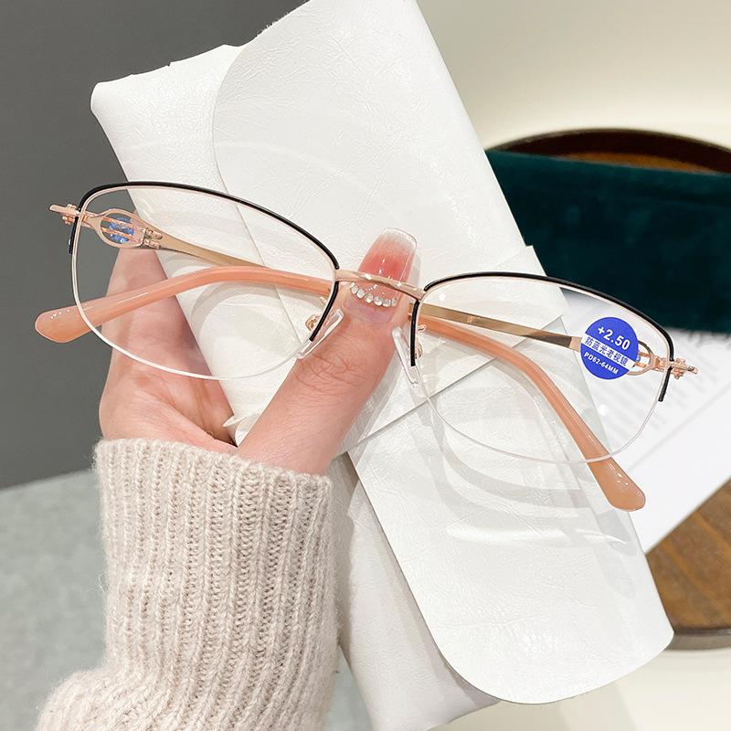 

Fashionable Ultra Light Half Frame Reading Glasses for Women, High-definition Anti Blue Light Reading Glasses for Presbyopia +400 чорний