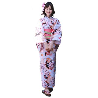 Yukata Retrô Flores de Cerejeira e Anéis de Neve em um Yukata Branco Tokimeki Koi Conjunto de 3 Peças Branco [Peça Brilhante] Conjunto Feminino, Fundo, Conjunto,