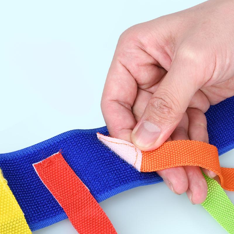 Tail catching prop competition fun game outdoor sports kindergarten collective game parent-child team game skill training