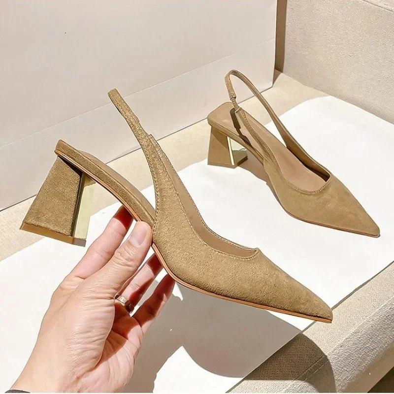 Summer New Pointed Solid Color Simple Shallow Mouth Comfortable Women's Outwear Back Strap Fashion Sandals Women