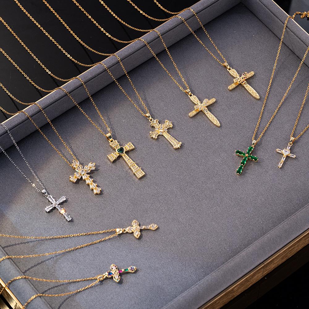 Hip Hop Cool Zircon Cross Necklaces for Women Men Fashion Stainless Steel Chains Shiny Cross Collar Jewelry Accessories Gifts