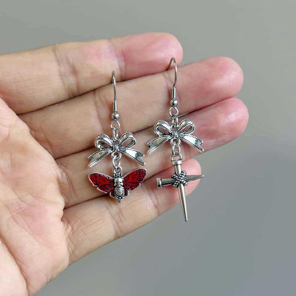Gothic Sliver Color Stainless Steel Bowknot Nail-cross Moth Skull Head Asymmetric Dangle Earrings for Women Halloween Jewelry