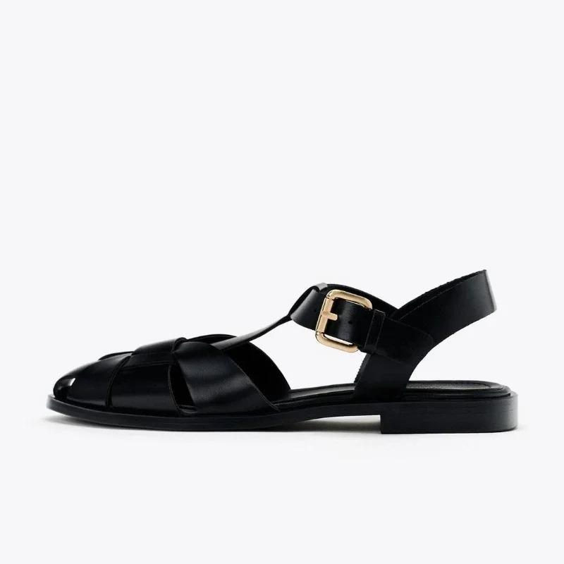 Sexy Hollow Narrow Flat Sandal Women Fashion Metal Ankle Buckle Design Gladiator Sandal Cozy Lightweight Beach Sandal
