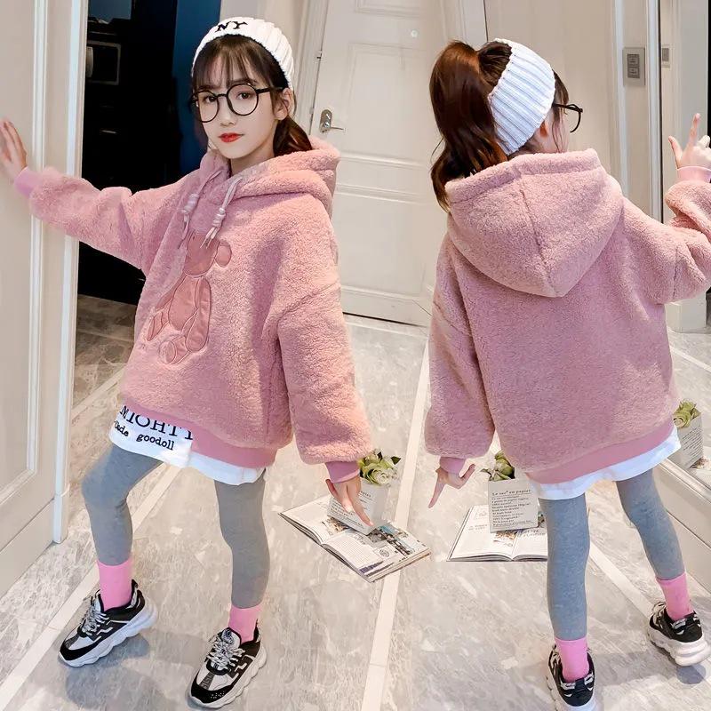 

Толстовка-пальто из овечьей шерсти с бархатной подкладкой для девочек — средняя и длинная, из двух частей, на осень/зиму. 160 cm