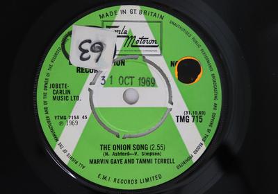 Disco 7 pollici MARVIN GAYE TAMMI TERRELL Onion Song TMG715PROMO TAMLA MOTOWN 1969 UK SoulFunk Usato