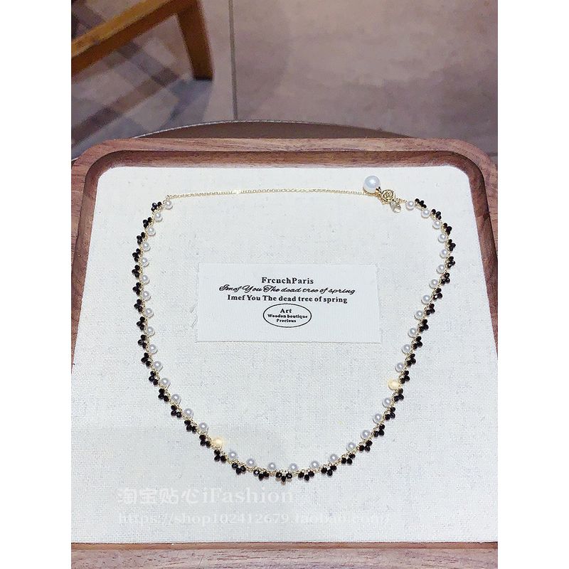French Style Crystal Clavicle Chain Fashion Fancy European and American Style Necklace Black Niche Style Unique Pearl Necklace Necklace