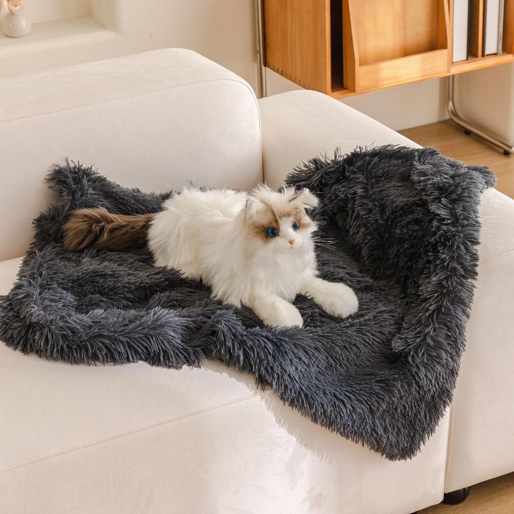 Waterproof Warm Pet Blanket: Plush Mat for Cats and Dogs