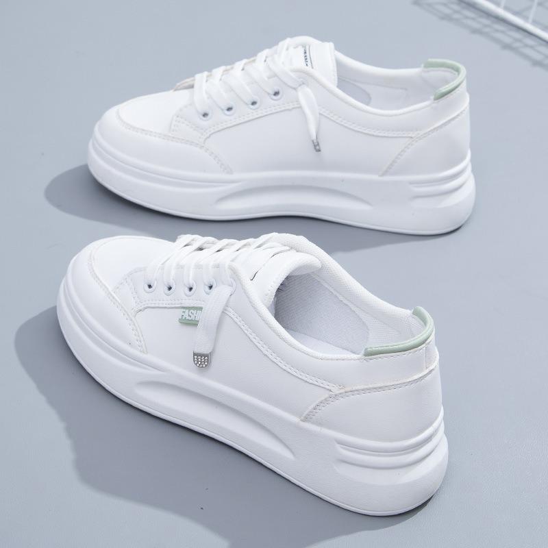 Lightweight and comfortable little white shoes flat-soled student single shoes women's shoes spring new casual sports board shoes