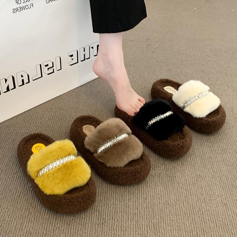 Mao Mao slippers women's autumn and winter wear 2025 new Internet celebrity plush shoes thick sole heightening cotton slippers