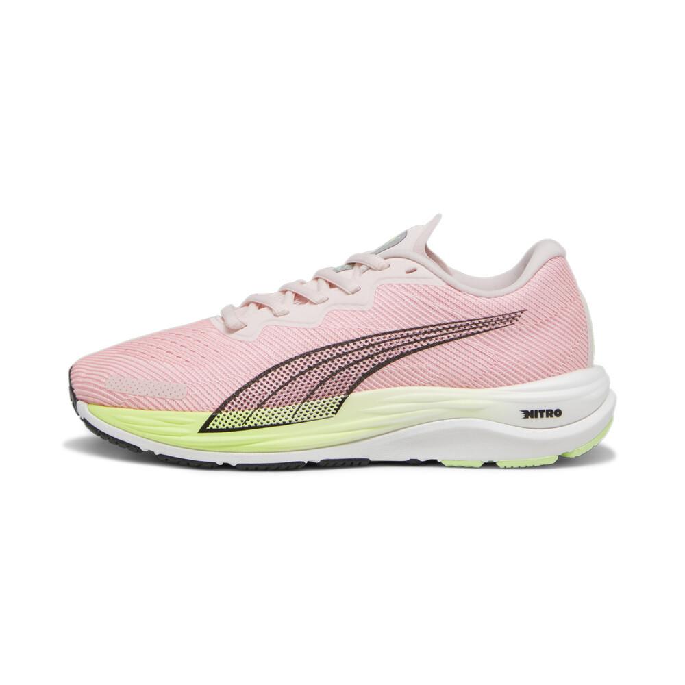 Sports shoes Puma Rose Velocity Nitro 2