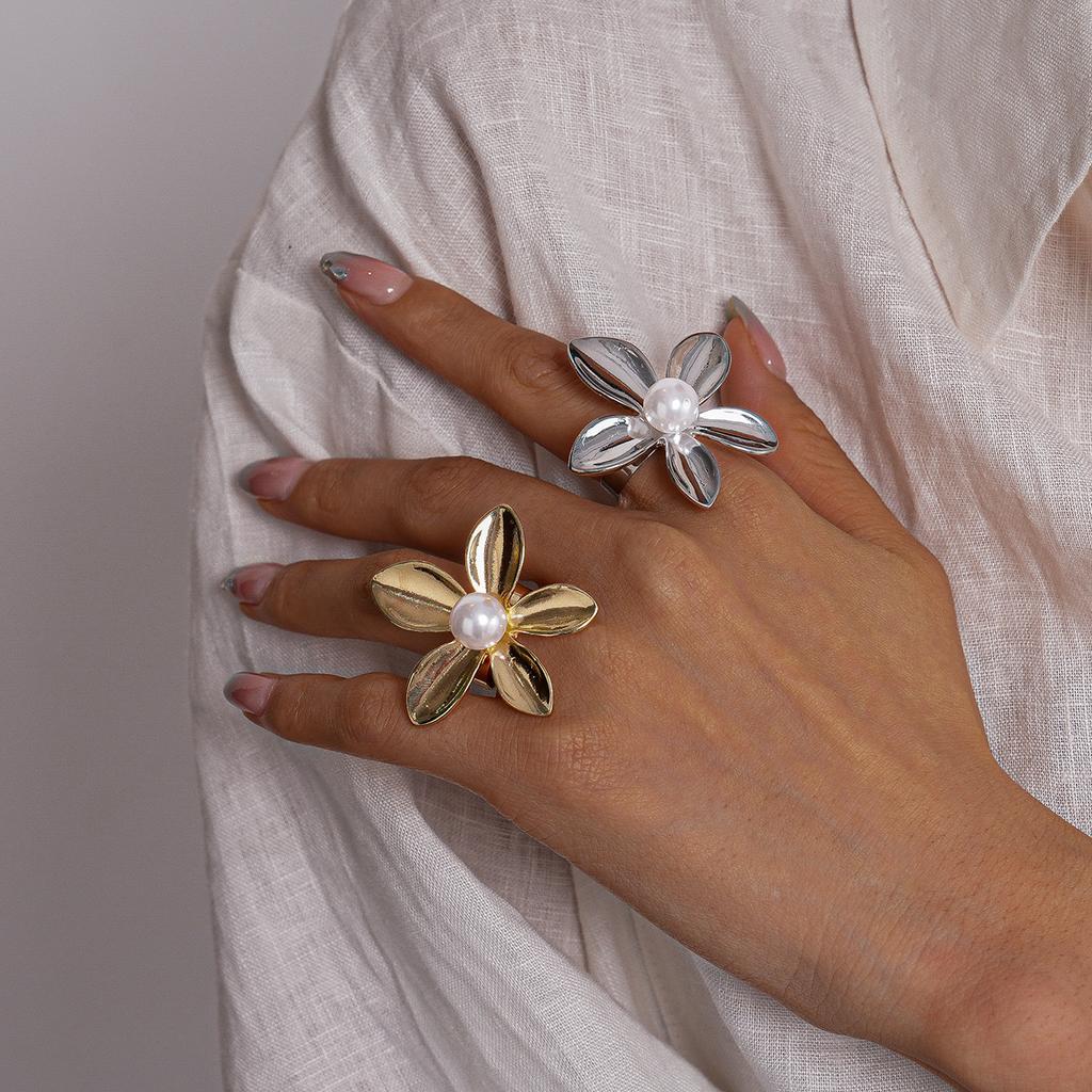 Exaggerated imitation pearl flower opening ring simple niche jewelry