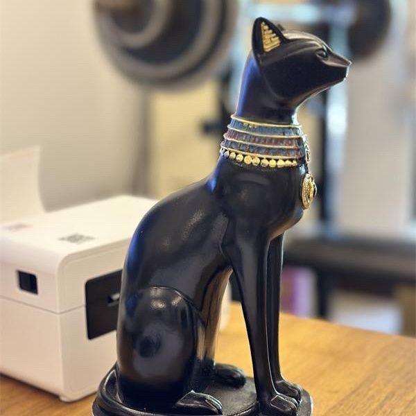 Creative Egyptian Lucky Cat Resin Ornament for Home Decor