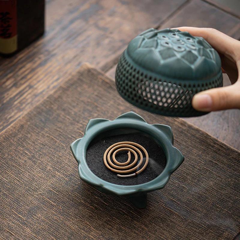Lotus Incense Burner Ceramic, Sandalwood Household Use,Creative Aroma Burners,Tearoom and Yoga Room Desktop Decoration