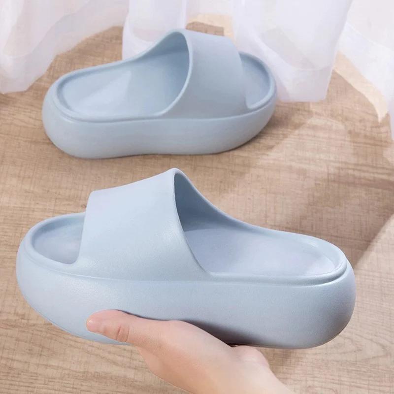 Fashion Thick Bottom Eva Slippers for Women Fashion Solid Color Platform Sandals Woman Summer 2025 Indoor Outdoor Non Slip Beach Slides