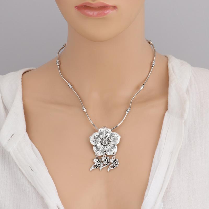 Aihua Böhmen Türkis Stein Halskette für Damen Choker Collier Femme Handgefertigte Ethnische Anhänger Halsketten Statement Schmuck