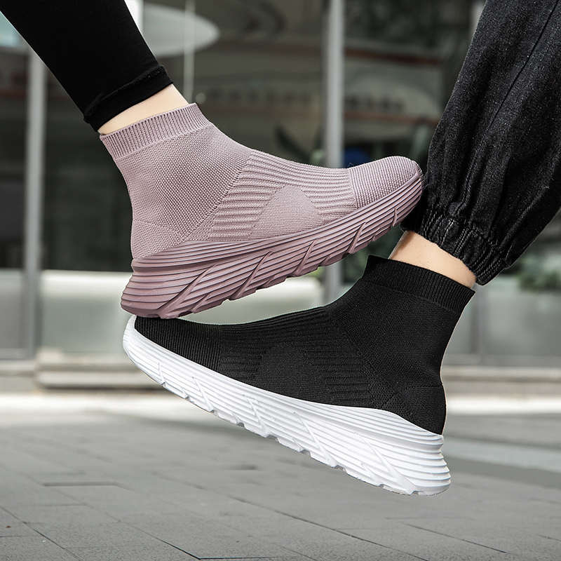 Fashion Super Lightweight Slip On Women's Shoes Luxury Sneakers Loafers Women's Home Shoes Red Tennis For Women Sport Luxus Funky