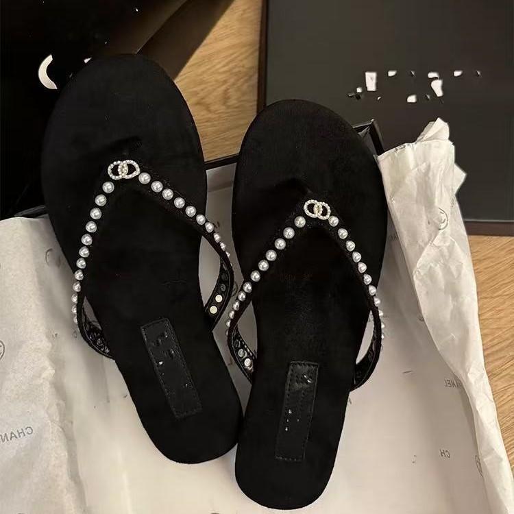 Flat bottom pearl pinch foot flip-flop sandals for women in summer, new with skirt, open-toed beach