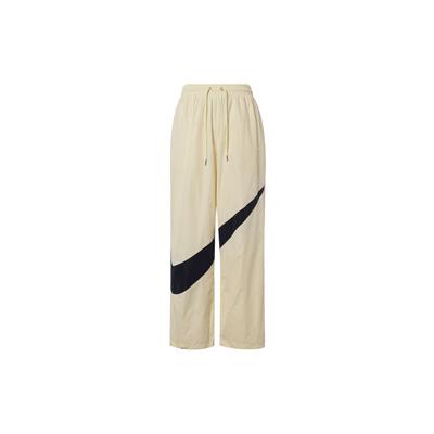 Pantaloni de sport țesăți cu bloc de culoare cu logo Swoosh Pantaloni pentru bărbați, lapte de cocos FB7881-113