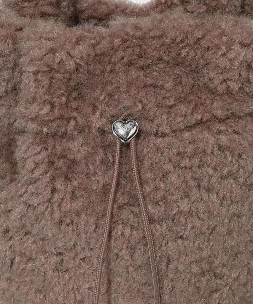 Covernat Woman Clover Heart Fluffy Bucket Bag Brown