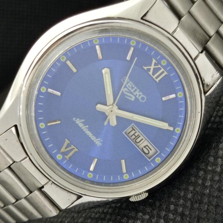 

Б/У винтажные часы SEIKO 5 AUTOMATIC 7009A JAPAN MENS D/D BLUE WATCH 608e-a315907-9 SKU608e-a315907