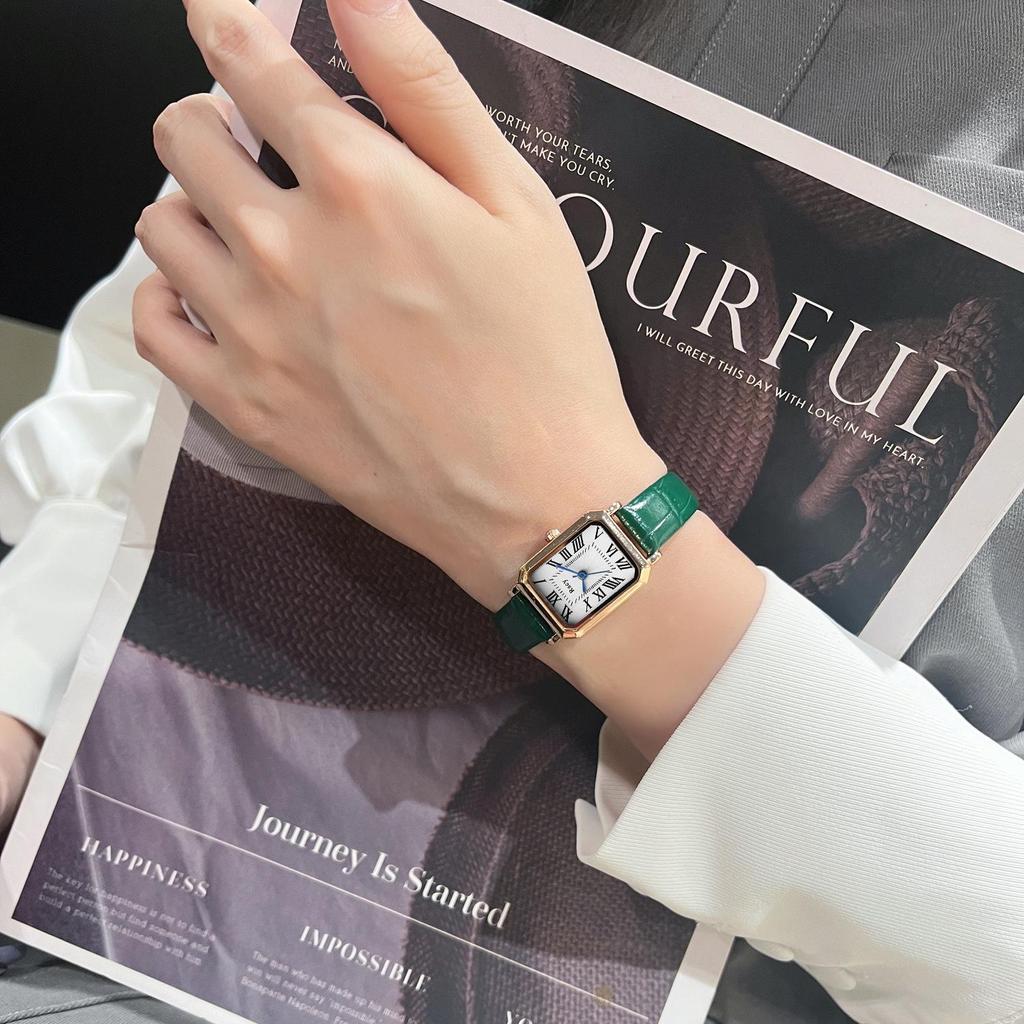RSCY Retro Small Square Leather Strap Women's Waterproof Quartz Watch