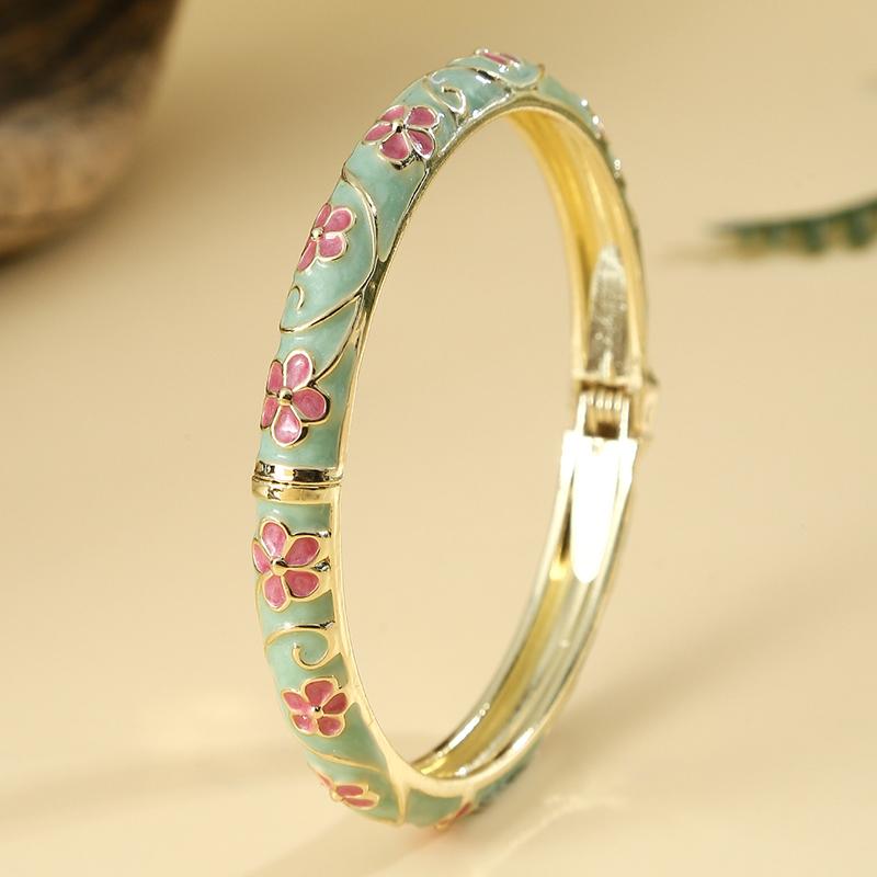 Flower Pattern Enamel Cloisonne Bracelet For Women Retro Gold Color Plated Bangles for Girls Women Jewelry Gifts