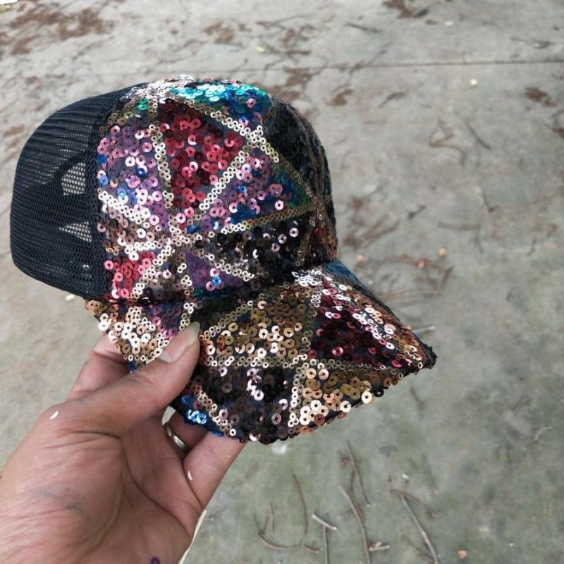 Sparkly Colorful Sequined Baseball Cap Breathable Mesh Back Adjustable Size for Beach Holiday Travel Wear