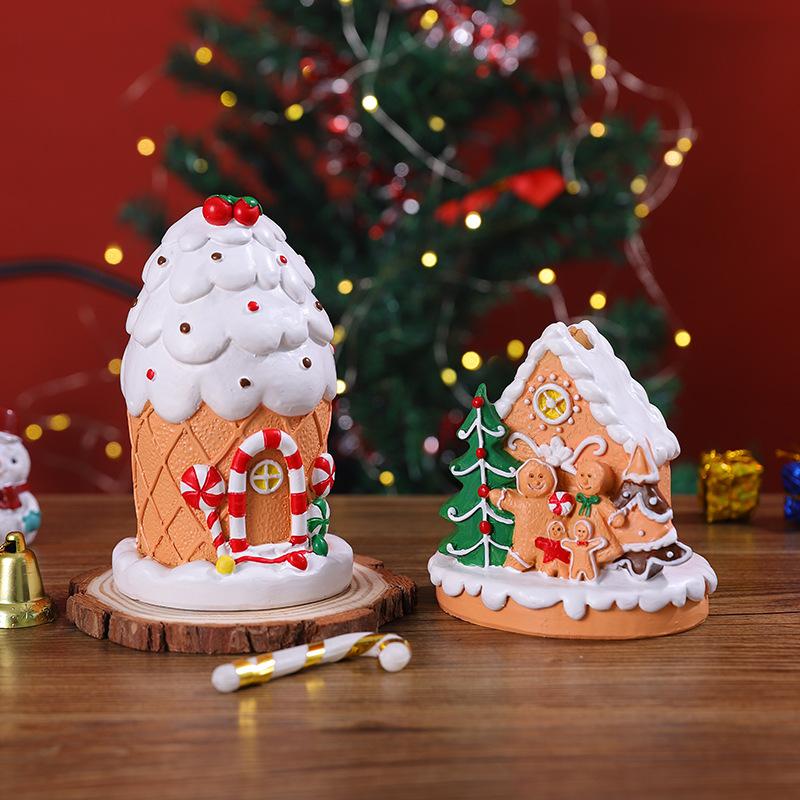 Christmas Snow House Display Store Dessert Table Window Miniature Landscape Decoration Prop Gingerbread House Christmas Gift