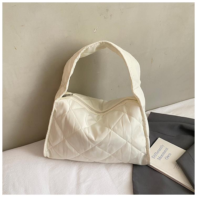 

2025 новая повседневная сумка-мессенджер под мышкой, сумка-тоут с бриллиантами, большая вместимость, модная женская сумка через плечо белый