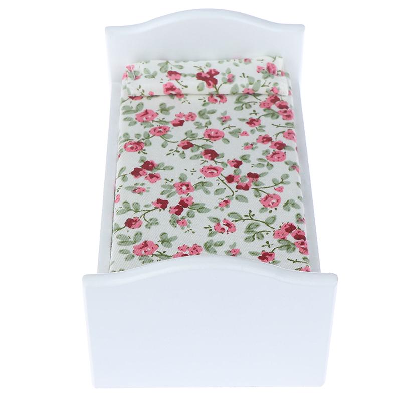 1/12 Casa delle Bambole Miniatura Letto in Legno con Cuscino Mobili Camera da Letto Casa delle Bambole