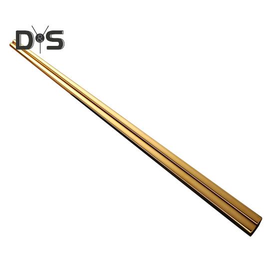 1 Pair 5 Styles Food Chopsticks Rust Proof Practical Portuguese Style Tableware Food Chopsticks