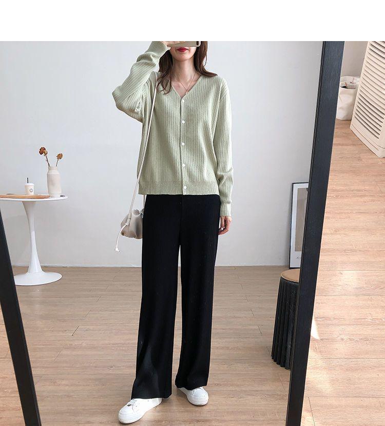 Korean Style V-Neck Ribbed Knit Cardigan for Women - Soft, Slimming, Versatile, Loose Fit, Long Sleeve, 2026 Spring Collection.