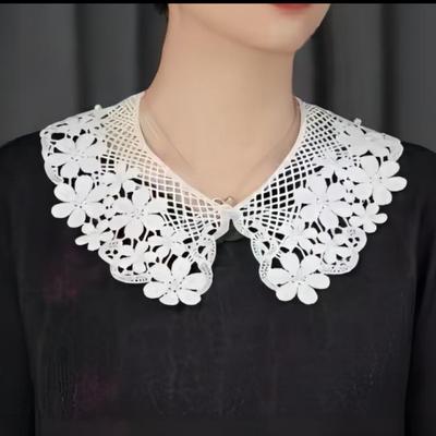Sciarpa lavorata a maglia traforata con fiore di perle e pizzo Versatile con gonna, camicia, colletto finto, colletto da bambola che ringiovanisce