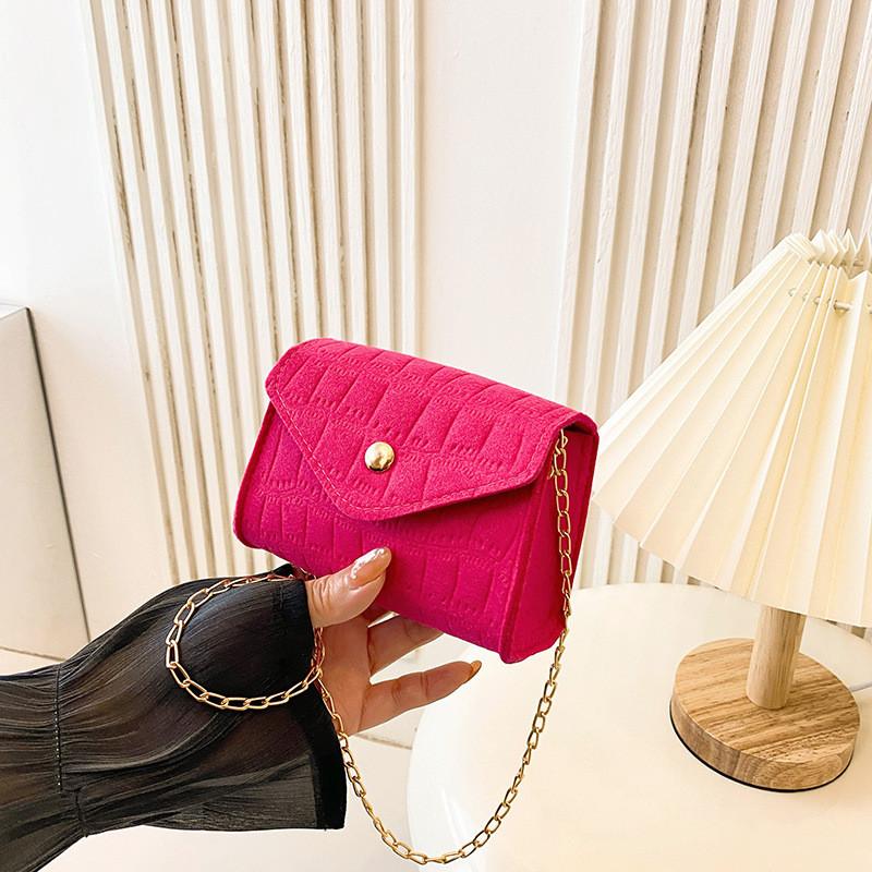 Modern Elegant Crossbody Bag Featuring Unique Stitching Design For Trendy Looks