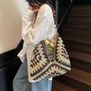 Yogodlns Trendy Hollow Out Straw Woven Bag Beach Handbag Large Capacity Bohemian Beach Bag Bucket Bag Tote Bag Hollow Shoulder Bag Travel