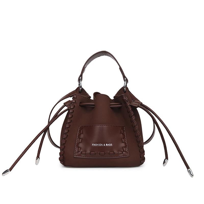 Portable Shoulder Bags Are Popular Today, New Trendy Spring and Summer Fashion Women's Bags, Messenger Bags, Solid Color Bucket Bags.