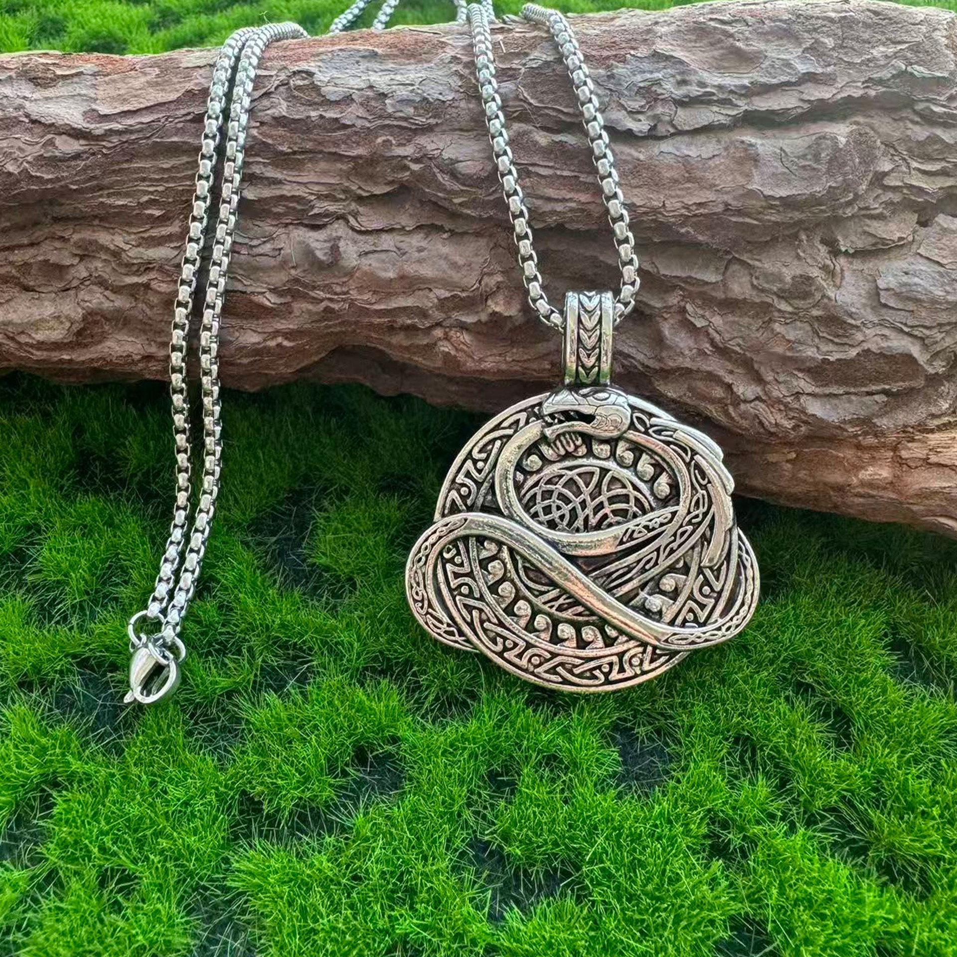 Viking Retro Coiled Dragon Pendant Necklace - Norwegian Style Party Accessory A0840