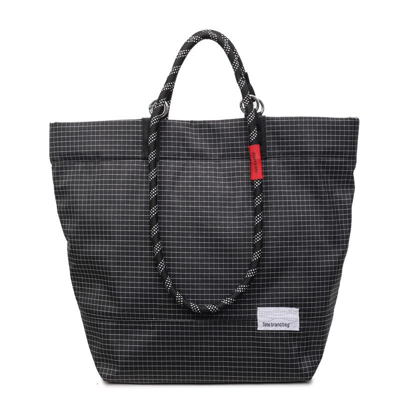 

A Large-capacity Hand-held Crossbody Single-shoulder Bag for Fashionable and Casual Students In Class чёрный